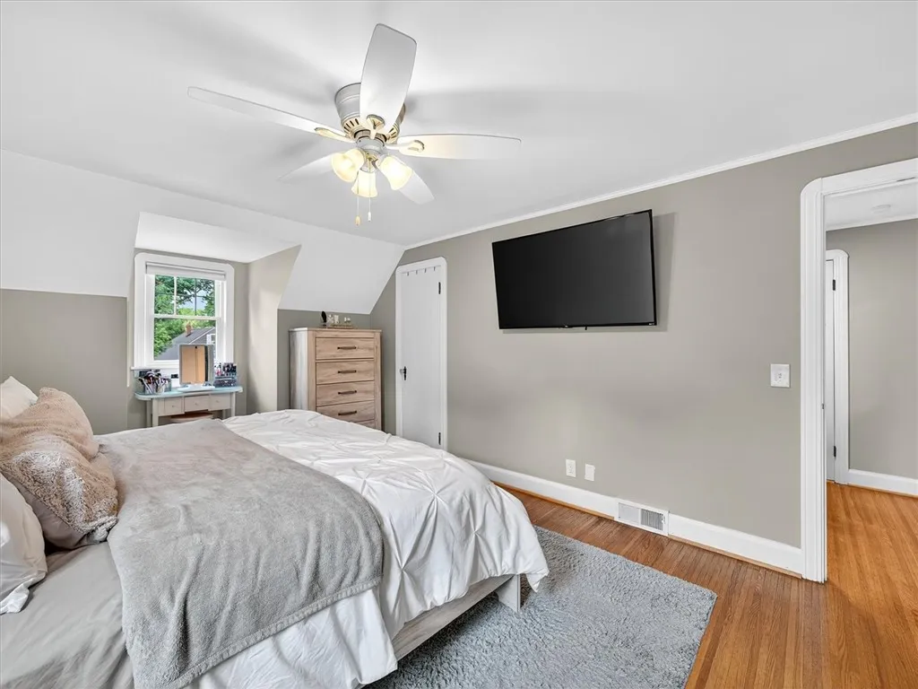 245 Worthington Road, Irondequoit, New York 14622, Irondequoit, New York 14622, 3 Bedrooms Bedrooms, 6 Rooms Rooms,1 BathroomBathrooms,Residential,For Sale,245 Worthington Road, Irondequoit, New York 14622,R1620646