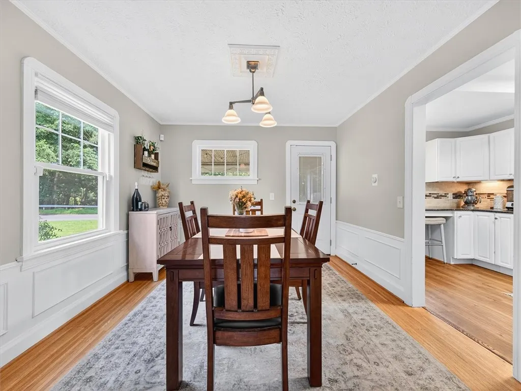 245 Worthington Road, Irondequoit, New York 14622, Irondequoit, New York 14622, 3 Bedrooms Bedrooms, 6 Rooms Rooms,1 BathroomBathrooms,Residential,For Sale,245 Worthington Road, Irondequoit, New York 14622,R1620646