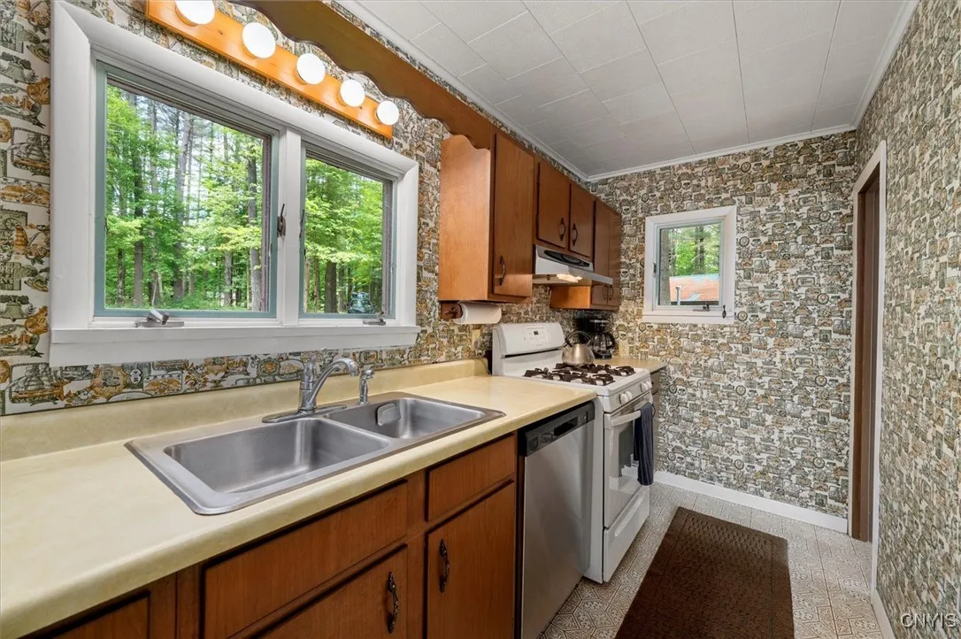70 Old Ice House Road, Forestport, New York 13338, Forestport, New York 13338, 3 Bedrooms Bedrooms, 6 Rooms Rooms,1 BathroomBathrooms,Residential,For Sale,70 Old Ice House Road, Forestport, New York 13338,S1620250