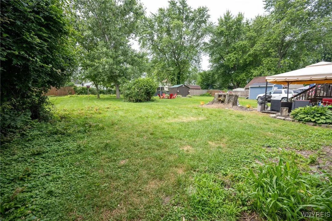 827 Tifft Street, Buffalo, New York 14220, Buffalo, New York 14220, 3 Bedrooms Bedrooms, 8 Rooms Rooms,1 BathroomBathrooms,Residential,For Sale,827 Tifft Street, Buffalo, New York 14220,B1620744