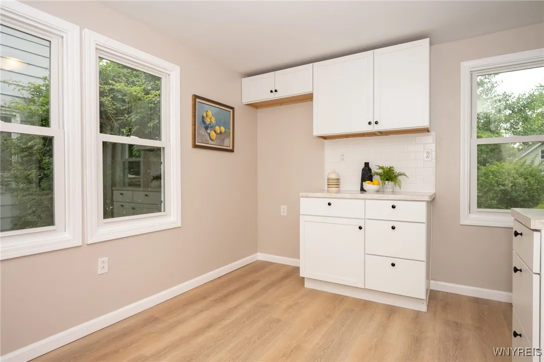827 Tifft Street, Buffalo, New York 14220, Buffalo, New York 14220, 3 Bedrooms Bedrooms, 8 Rooms Rooms,1 BathroomBathrooms,Residential,For Sale,827 Tifft Street, Buffalo, New York 14220,B1620744