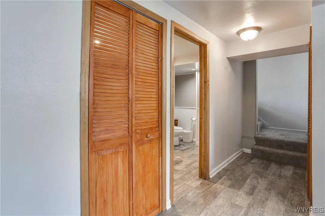 5031 Chapman Parkway, Hamburg, New York 14075, Hamburg, New York 14075, 3 Bedrooms Bedrooms, 7 Rooms Rooms,2 BathroomsBathrooms,Residential,Closed,5031 Chapman Parkway, Hamburg, New York 14075,0,B1620038