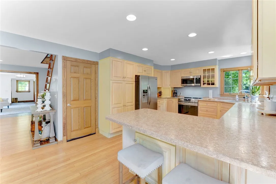 791 Summit Road, Foster Town, Pennsylvania 16701, Foster Town, Pennsylvania 16701, 5 Bedrooms Bedrooms, 11 Rooms Rooms,2 BathroomsBathrooms,Residential,Closed,791 Summit Road, Foster Town, Pennsylvania 16701,0,R1621096