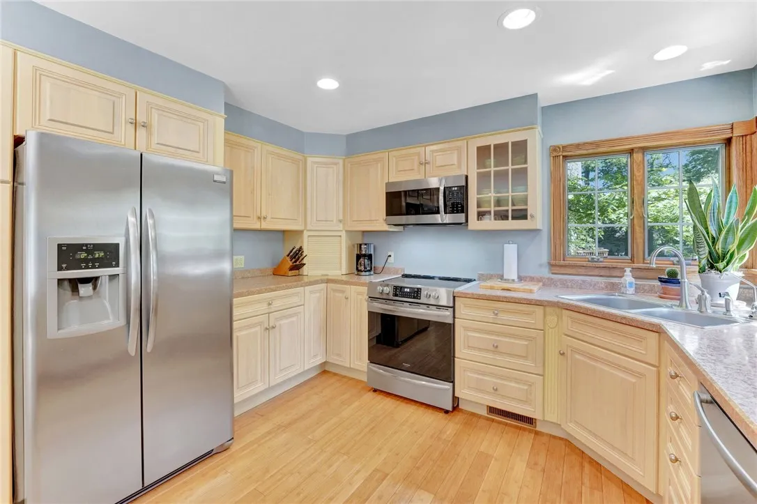 791 Summit Road, Foster Town, Pennsylvania 16701, Foster Town, Pennsylvania 16701, 5 Bedrooms Bedrooms, 11 Rooms Rooms,2 BathroomsBathrooms,Residential,Closed,791 Summit Road, Foster Town, Pennsylvania 16701,0,R1621096