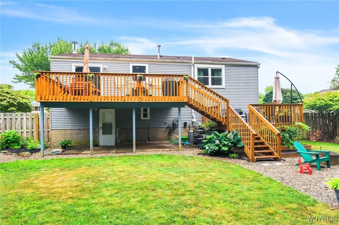 7052 Waring Circle, Evans, New York 14047, Evans, New York 14047, 3 Bedrooms Bedrooms, 6 Rooms Rooms,1 BathroomBathrooms,Residential,Closed,7052 Waring Circle, Evans, New York 14047,B1621100
