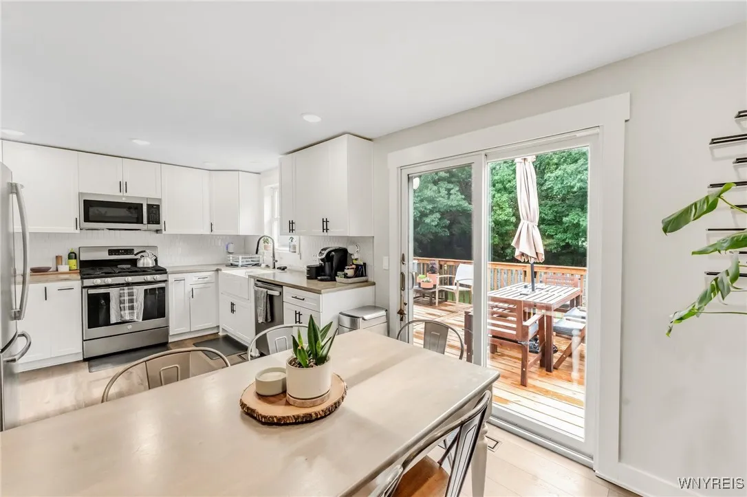 7052 Waring Circle, Evans, New York 14047, Evans, New York 14047, 3 Bedrooms Bedrooms, 6 Rooms Rooms,1 BathroomBathrooms,Residential,Closed,7052 Waring Circle, Evans, New York 14047,B1621100