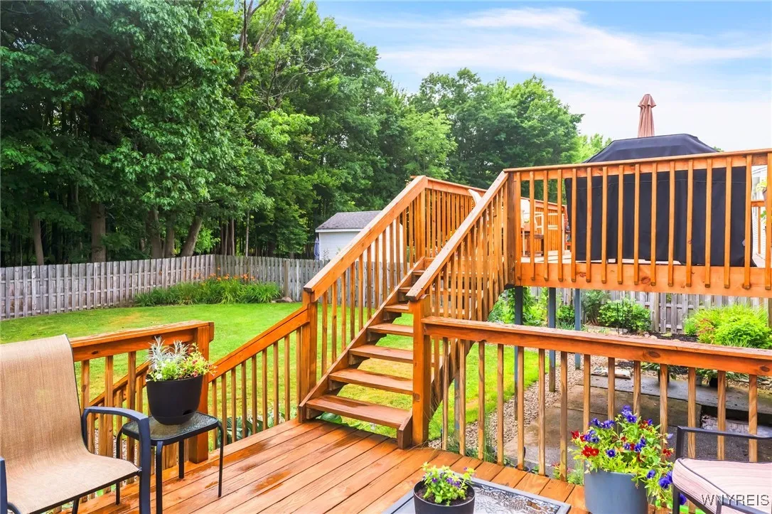 7052 Waring Circle, Evans, New York 14047, Evans, New York 14047, 3 Bedrooms Bedrooms, 6 Rooms Rooms,1 BathroomBathrooms,Residential,Closed,7052 Waring Circle, Evans, New York 14047,B1621100