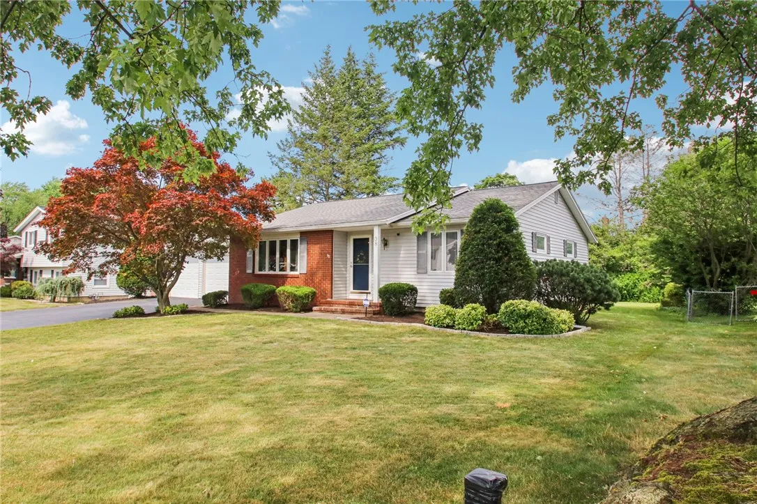 38 Parklands Drive, Greece, New York 14616, Greece, New York 14616, 2 Bedrooms Bedrooms, 5 Rooms Rooms,2 BathroomsBathrooms,Residential,Closed,38 Parklands Drive, Greece, New York 14616,0,R1621026