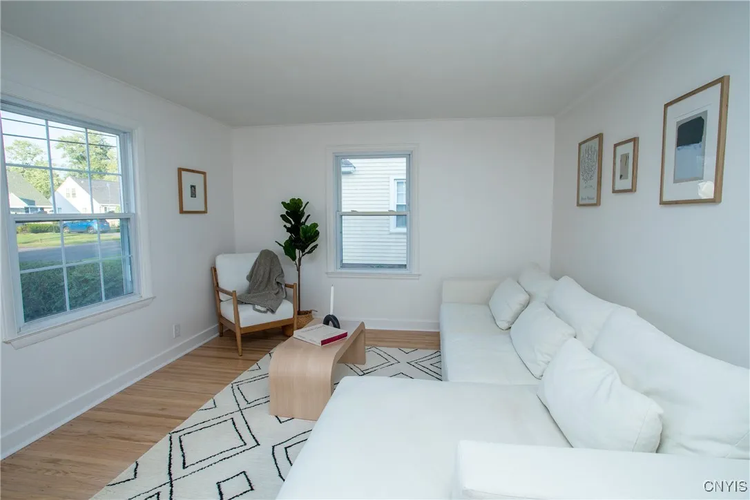 217 Beechwood Avenue, Salina, New York 13088, Salina, New York 13088, 3 Bedrooms Bedrooms, 9 Rooms Rooms,1 BathroomBathrooms,Residential,Closed,217 Beechwood Avenue, Salina, New York 13088,0,S1621128