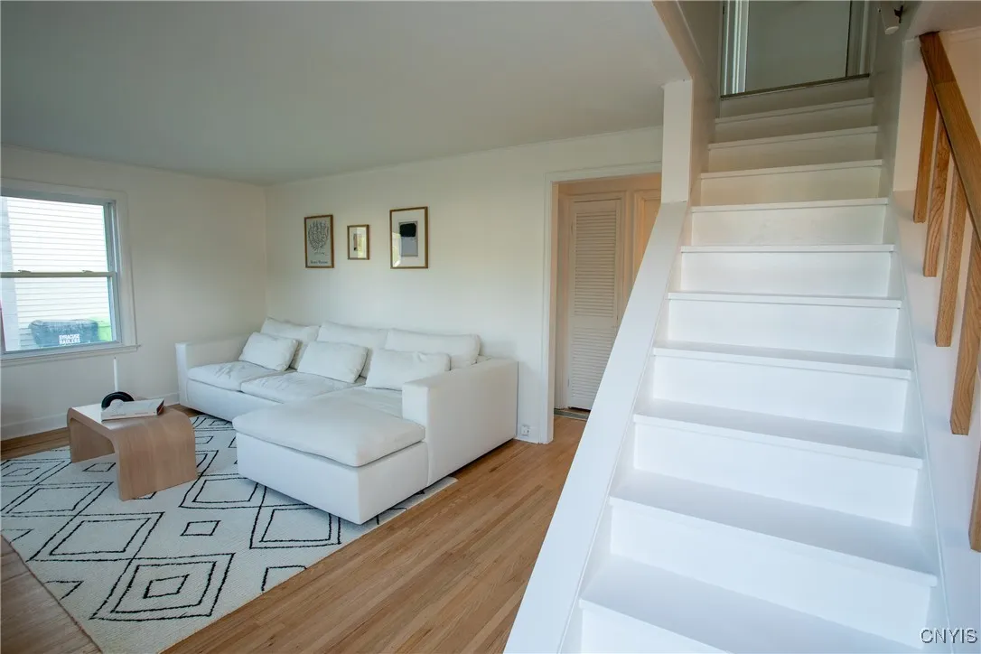 217 Beechwood Avenue, Salina, New York 13088, Salina, New York 13088, 3 Bedrooms Bedrooms, 9 Rooms Rooms,1 BathroomBathrooms,Residential,Closed,217 Beechwood Avenue, Salina, New York 13088,0,S1621128