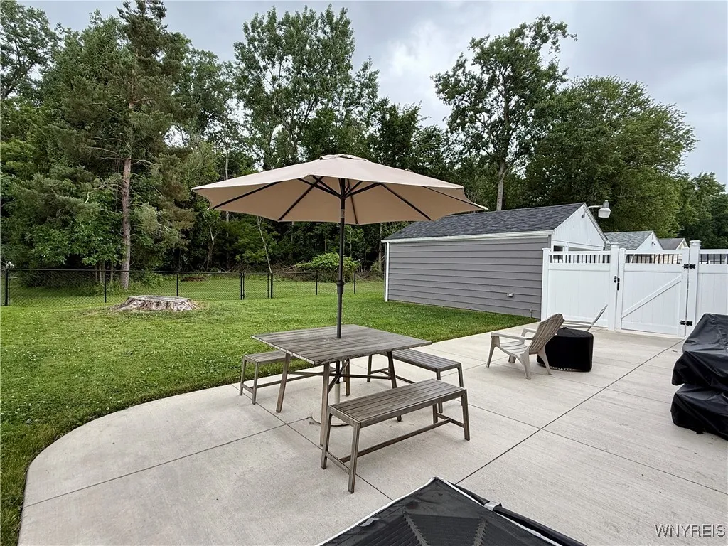368 Linwood Avenue, North Tonawanda, New York 1412, North Tonawanda, New York 14120, 3 Bedrooms Bedrooms, 5 Rooms Rooms,1 BathroomBathrooms,Residential,Closed,368 Linwood Avenue, North Tonawanda, New York 1412,0,B1621138