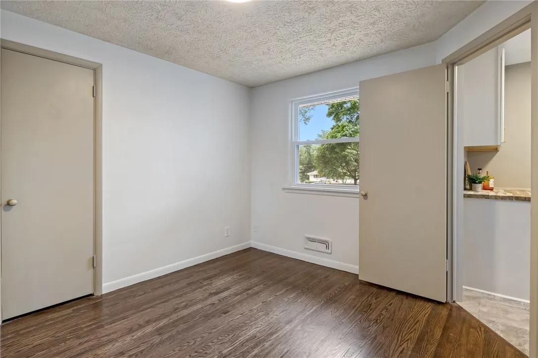 130 Dellwood Road, Greece, New York 14616, Greece, New York 14616, 3 Bedrooms Bedrooms, 7 Rooms Rooms,1 BathroomBathrooms,Residential,Closed,130 Dellwood Road, Greece, New York 14616,R1618635