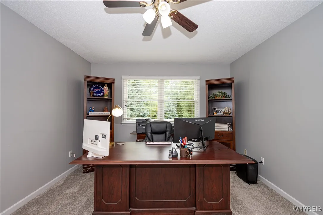 9 Rolling Woods Lane E, West Seneca, New York 1422, West Seneca, New York 14224, 4 Bedrooms Bedrooms, 12 Rooms Rooms,2 BathroomsBathrooms,Residential,Closed,9 Rolling Woods Lane E, West Seneca, New York 1422,0,B1617304