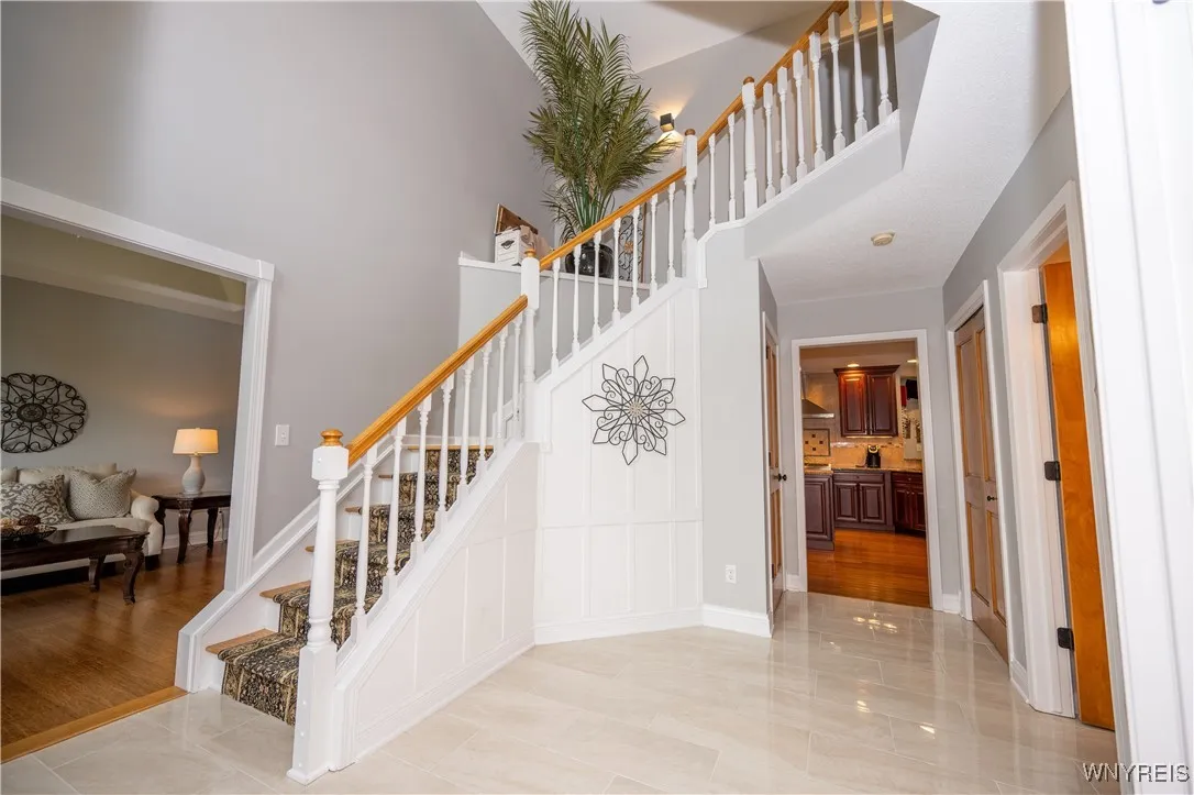 9 Rolling Woods Lane E, West Seneca, New York 1422, West Seneca, New York 14224, 4 Bedrooms Bedrooms, 12 Rooms Rooms,2 BathroomsBathrooms,Residential,Closed,9 Rolling Woods Lane E, West Seneca, New York 1422,0,B1617304