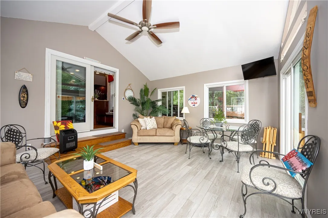 9 Rolling Woods Lane E, West Seneca, New York 1422, West Seneca, New York 14224, 4 Bedrooms Bedrooms, 12 Rooms Rooms,2 BathroomsBathrooms,Residential,Closed,9 Rolling Woods Lane E, West Seneca, New York 1422,0,B1617304