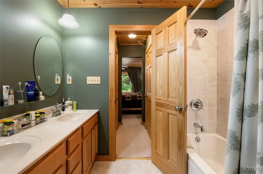 160 Pawnee Drive, Webb, New York 13420, Webb, New York 13420, 3 Bedrooms Bedrooms, 6 Rooms Rooms,2 BathroomsBathrooms,Residential,For Sale,160 Pawnee Drive, Webb, New York 13420,S1621045