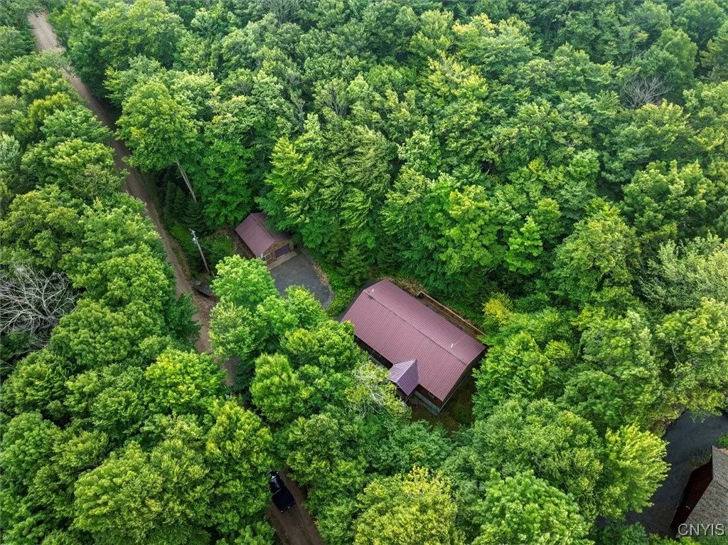 160 Pawnee Drive, Webb, New York 13420, Webb, New York 13420, 3 Bedrooms Bedrooms, 6 Rooms Rooms,2 BathroomsBathrooms,Residential,For Sale,160 Pawnee Drive, Webb, New York 13420,S1621045