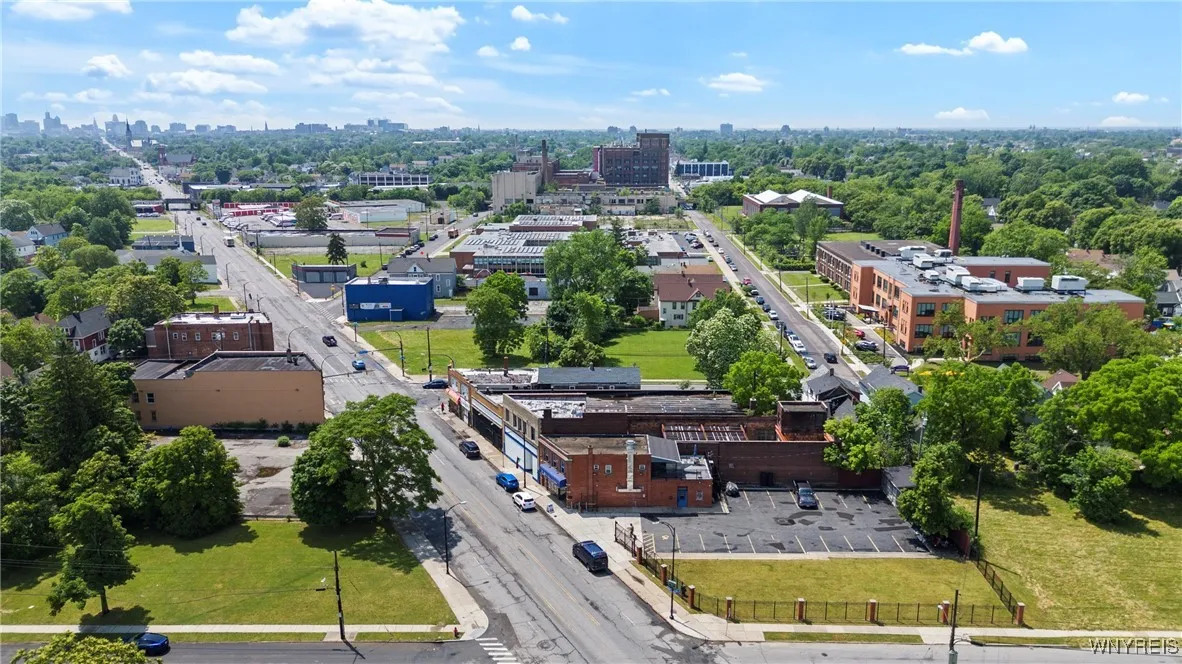 1532 Genesee Street, Buffalo, New York 14211, Buffalo, New York 14211, ,Commercial Sale,For Sale,1532 Genesee Street, Buffalo, New York 14211,B1621171