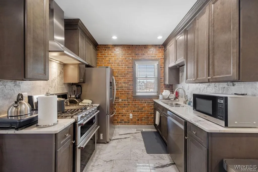 1532 Genesee Street, Buffalo, New York 14211, Buffalo, New York 14211, ,Commercial Sale,For Sale,1532 Genesee Street, Buffalo, New York 14211,B1621171