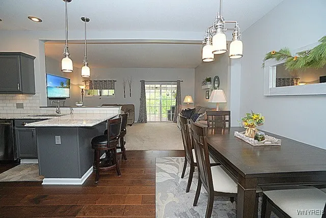 114 Slate Bottom Drive, Lancaster, New York 14043, Lancaster, New York 14043, 2 Bedrooms Bedrooms, 7 Rooms Rooms,1 BathroomBathrooms,Residential,For Sale,114 Slate Bottom Drive, Lancaster, New York 14043,B1621151