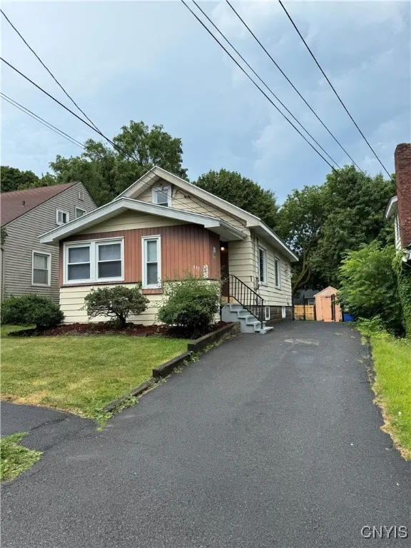 437 Ridgewood Drive, Syracuse, New York 13206, Syracuse, New York 13206, 2 Bedrooms Bedrooms, 5 Rooms Rooms,1 BathroomBathrooms,Residential,For Sale,437 Ridgewood Drive, Syracuse, New York 13206,S1620988