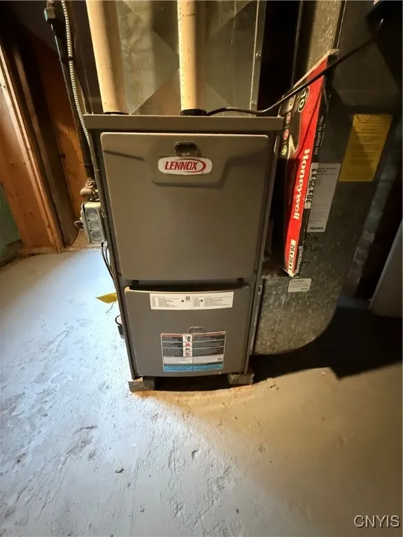 437 Ridgewood Drive, Syracuse, New York 13206, Syracuse, New York 13206, 2 Bedrooms Bedrooms, 5 Rooms Rooms,1 BathroomBathrooms,Residential,For Sale,437 Ridgewood Drive, Syracuse, New York 13206,S1620988