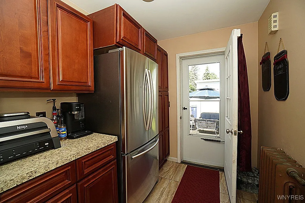 127 Pound Street, Lockport City, New York 14094, Lockport City, New York 14094, 5 Bedrooms Bedrooms, 9 Rooms Rooms,2 BathroomsBathrooms,Residential,For Sale,127 Pound Street, Lockport City, New York 14094,B1619738