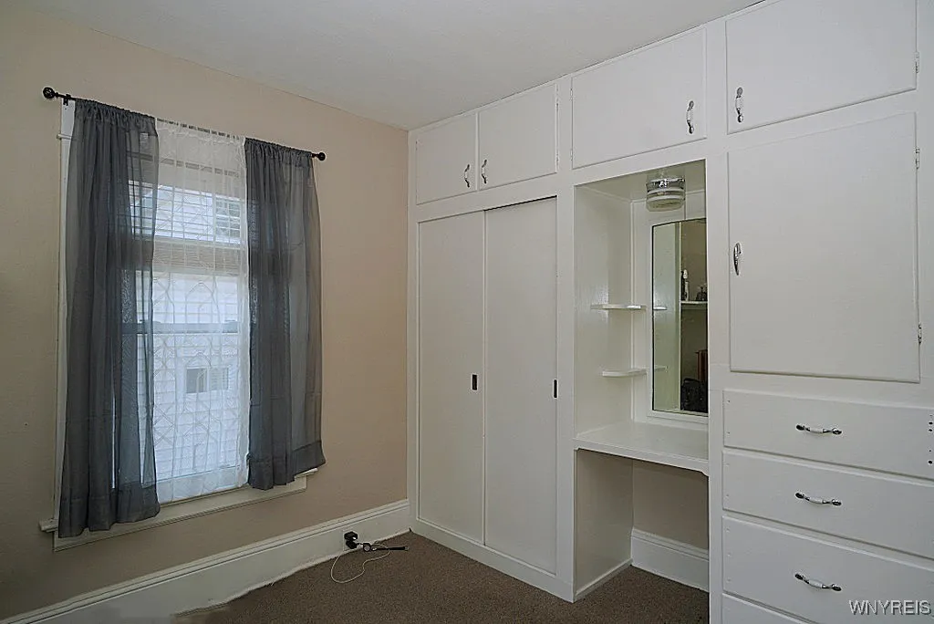 127 Pound Street, Lockport City, New York 14094, Lockport City, New York 14094, 5 Bedrooms Bedrooms, 9 Rooms Rooms,2 BathroomsBathrooms,Residential,For Sale,127 Pound Street, Lockport City, New York 14094,B1619738
