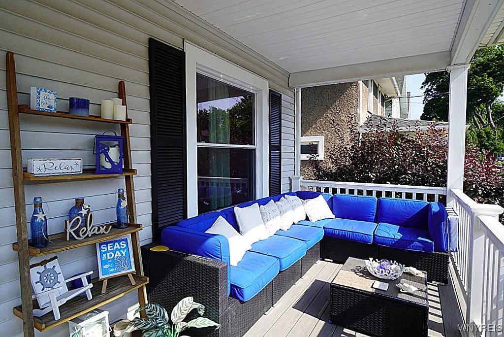 127 Pound Street, Lockport City, New York 14094, Lockport City, New York 14094, 5 Bedrooms Bedrooms, 9 Rooms Rooms,2 BathroomsBathrooms,Residential,For Sale,127 Pound Street, Lockport City, New York 14094,B1619738