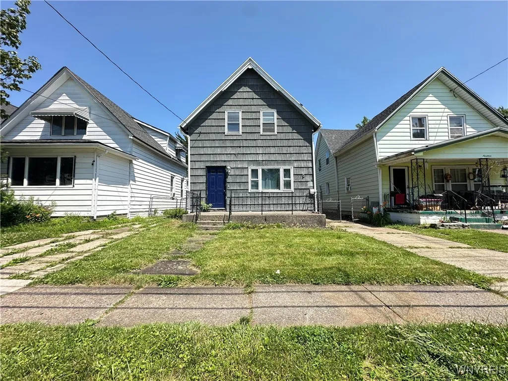 23 Poplar Avenue, Buffalo, New York 14211, Buffalo, New York 14211, 3 Bedrooms Bedrooms, ,2 BathroomsBathrooms,Residential,Closed,23 Poplar Avenue, Buffalo, New York 14211,0,B1619328
