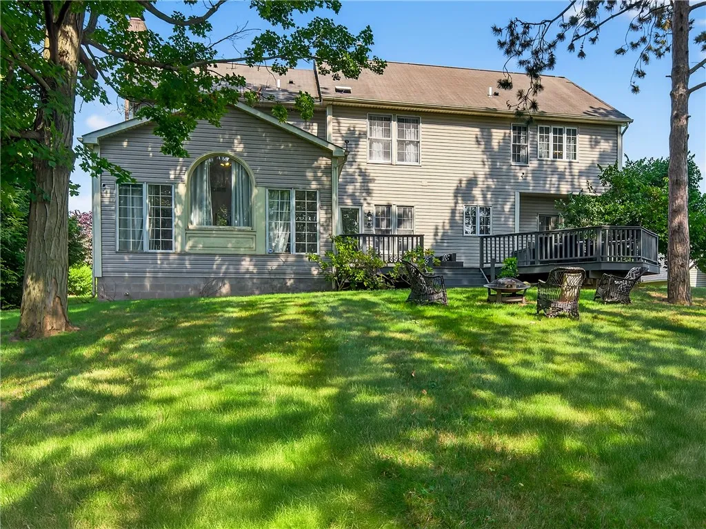 3173 Valley Drive, Walworth, New York 14568, Walworth, New York 14568, 4 Bedrooms Bedrooms, 10 Rooms Rooms,2 BathroomsBathrooms,Residential,For Sale,3173 Valley Drive, Walworth, New York 14568,0,R1619507