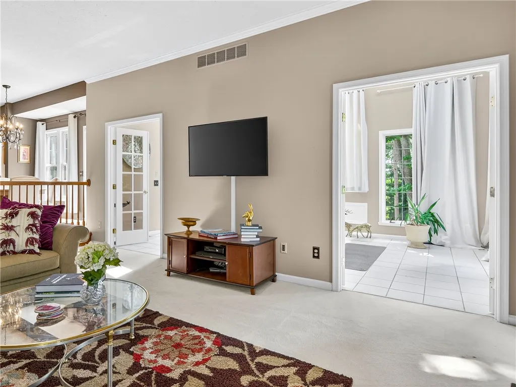 3173 Valley Drive, Walworth, New York 14568, Walworth, New York 14568, 4 Bedrooms Bedrooms, 10 Rooms Rooms,2 BathroomsBathrooms,Residential,For Sale,3173 Valley Drive, Walworth, New York 14568,0,R1619507