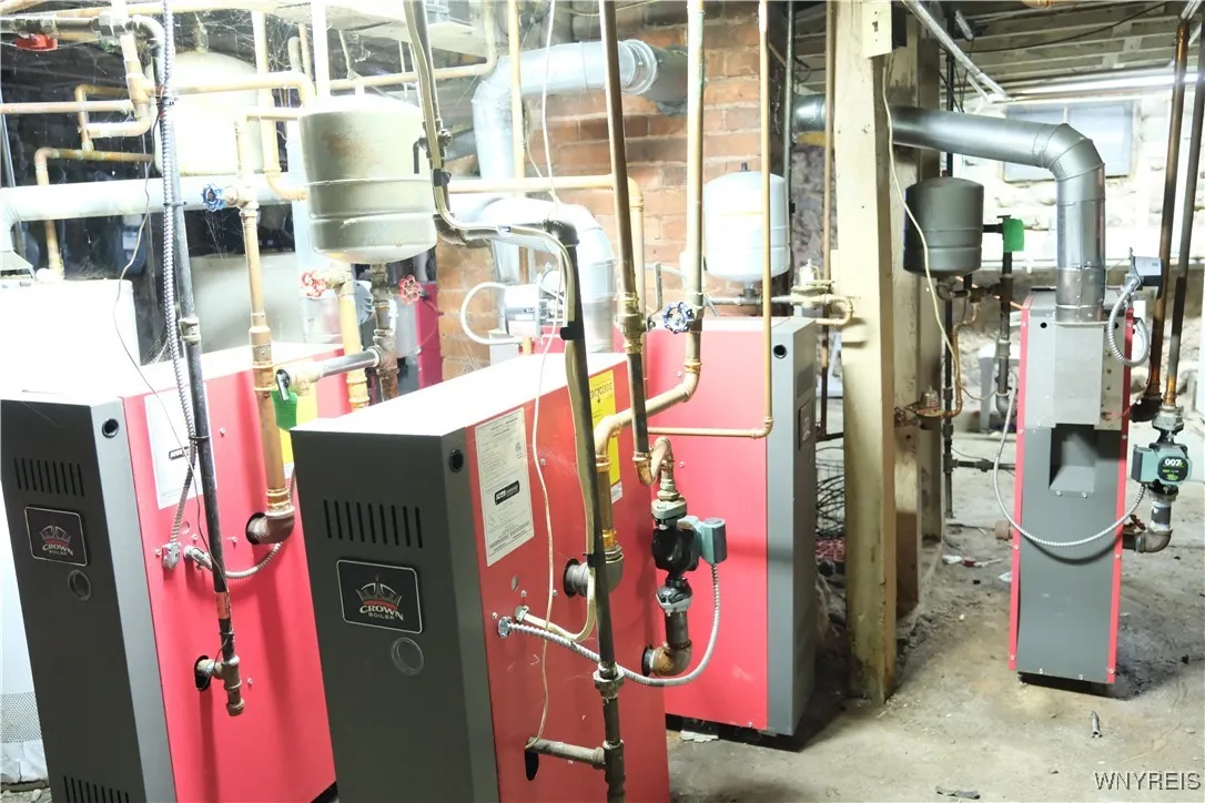 184 Goundry Street, North Tonawanda, New York 1412, North Tonawanda, New York 14120, 5 Bedrooms Bedrooms, ,Multi Family,Closed,184 Goundry Street, North Tonawanda, New York 1412,0,B1616178