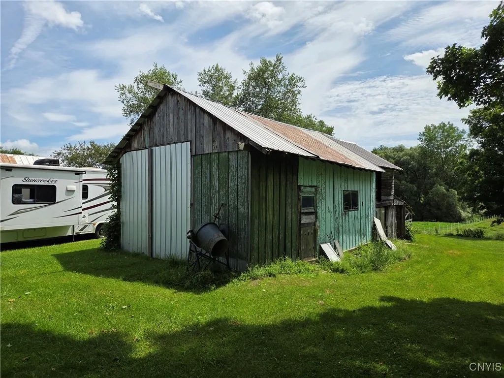 6104 Burke Road, Martinsburg, New York 13343, Martinsburg, New York 13343, 2 Bedrooms Bedrooms, 6 Rooms Rooms,1 BathroomBathrooms,Residential,For Sale,6104 Burke Road, Martinsburg, New York 13343,S1621268