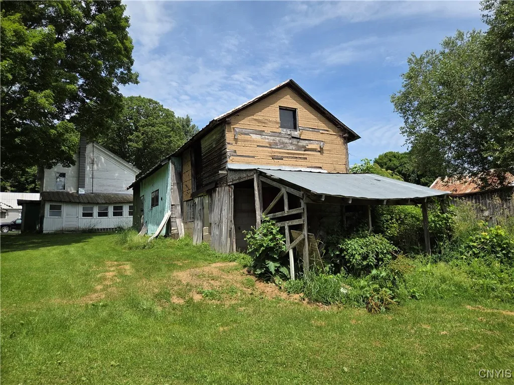 6104 Burke Road, Martinsburg, New York 13343, Martinsburg, New York 13343, 2 Bedrooms Bedrooms, 6 Rooms Rooms,1 BathroomBathrooms,Residential,For Sale,6104 Burke Road, Martinsburg, New York 13343,S1621268