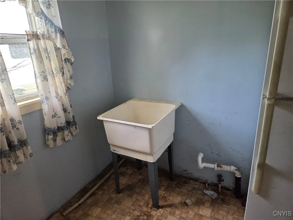 6104 Burke Road, Martinsburg, New York 13343, Martinsburg, New York 13343, 2 Bedrooms Bedrooms, 6 Rooms Rooms,1 BathroomBathrooms,Residential,For Sale,6104 Burke Road, Martinsburg, New York 13343,S1621268