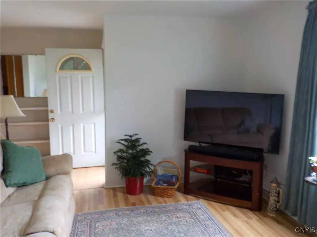 3730 Floridaville Road, Ira, New York 13033, Ira, New York 13033, 4 Bedrooms Bedrooms, 8 Rooms Rooms,2 BathroomsBathrooms,Residential,For Sale,3730 Floridaville Road, Ira, New York 13033,S1621290