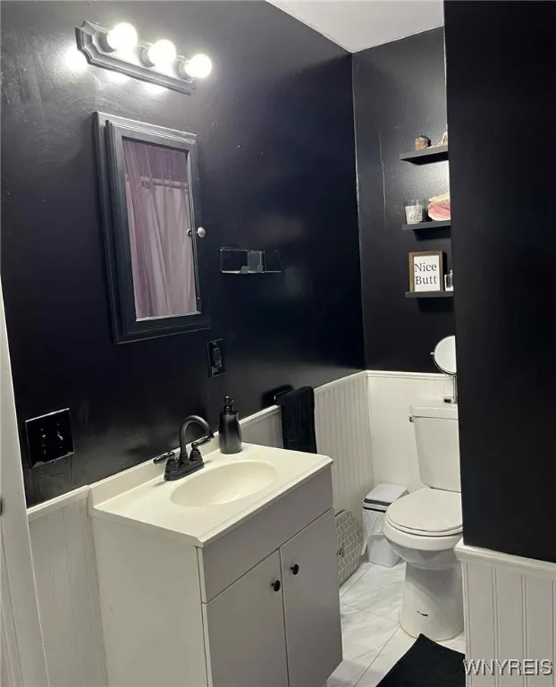 33 Irving Street, Lockport City, New York 14094, Lockport City, New York 14094, 3 Bedrooms Bedrooms, 8 Rooms Rooms,1 BathroomBathrooms,Residential,For Sale,33 Irving Street, Lockport City, New York 14094,B1621196