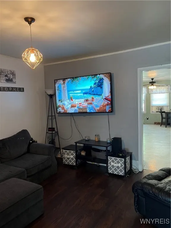 33 Irving Street, Lockport City, New York 14094, Lockport City, New York 14094, 3 Bedrooms Bedrooms, 8 Rooms Rooms,1 BathroomBathrooms,Residential,For Sale,33 Irving Street, Lockport City, New York 14094,B1621196