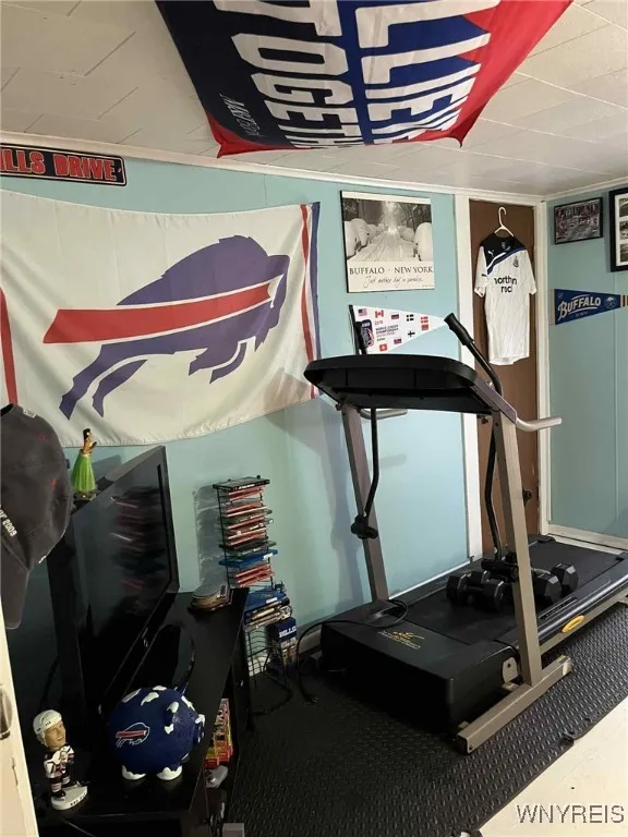 33 Irving Street, Lockport City, New York 14094, Lockport City, New York 14094, 3 Bedrooms Bedrooms, 8 Rooms Rooms,1 BathroomBathrooms,Residential,For Sale,33 Irving Street, Lockport City, New York 14094,B1621196