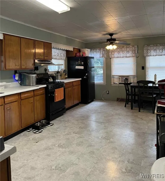 33 Irving Street, Lockport City, New York 14094, Lockport City, New York 14094, 3 Bedrooms Bedrooms, 8 Rooms Rooms,1 BathroomBathrooms,Residential,For Sale,33 Irving Street, Lockport City, New York 14094,B1621196