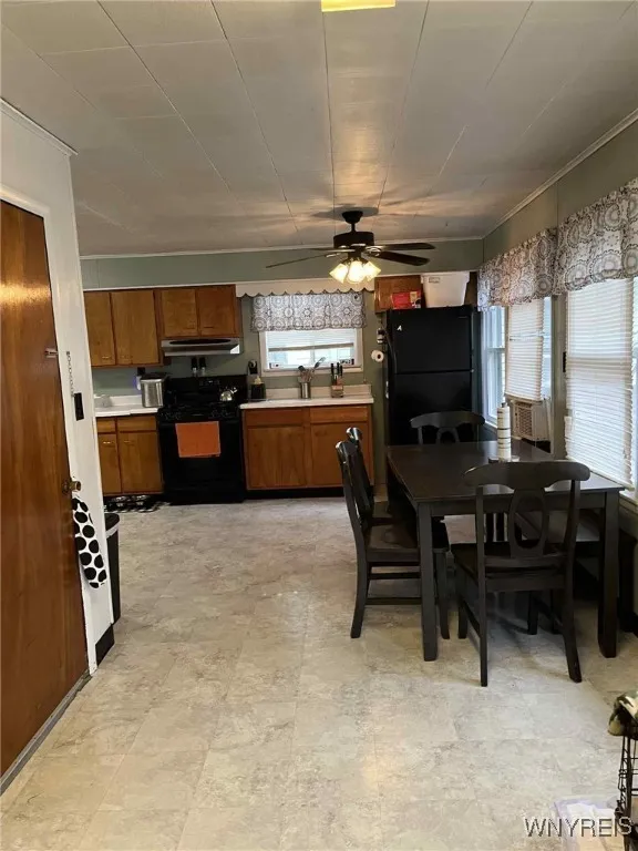 33 Irving Street, Lockport City, New York 14094, Lockport City, New York 14094, 3 Bedrooms Bedrooms, 8 Rooms Rooms,1 BathroomBathrooms,Residential,For Sale,33 Irving Street, Lockport City, New York 14094,B1621196