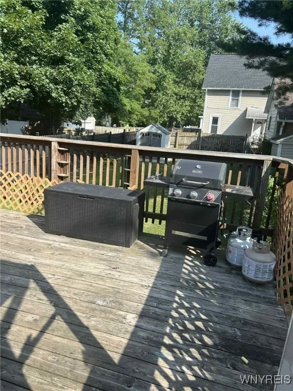 33 Irving Street, Lockport City, New York 14094, Lockport City, New York 14094, 3 Bedrooms Bedrooms, 8 Rooms Rooms,1 BathroomBathrooms,Residential,For Sale,33 Irving Street, Lockport City, New York 14094,B1621196