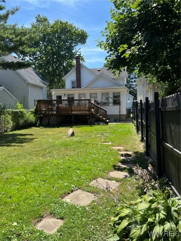 33 Irving Street, Lockport City, New York 14094, Lockport City, New York 14094, 3 Bedrooms Bedrooms, 8 Rooms Rooms,1 BathroomBathrooms,Residential,For Sale,33 Irving Street, Lockport City, New York 14094,B1621196