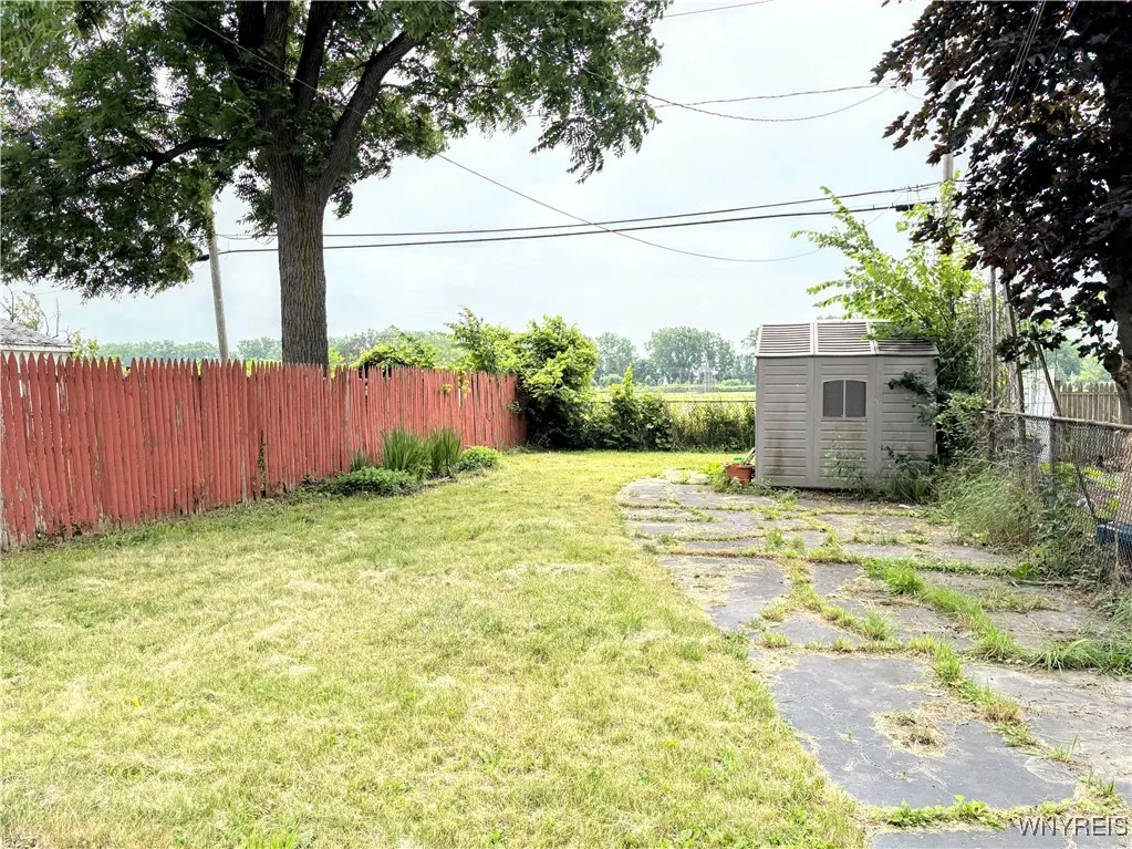 847 Walden Avenue, Buffalo, New York 14211, Buffalo, New York 14211, 5 Bedrooms Bedrooms, ,2 BathroomsBathrooms,Residential,For Sale,847 Walden Avenue, Buffalo, New York 14211,B1620888