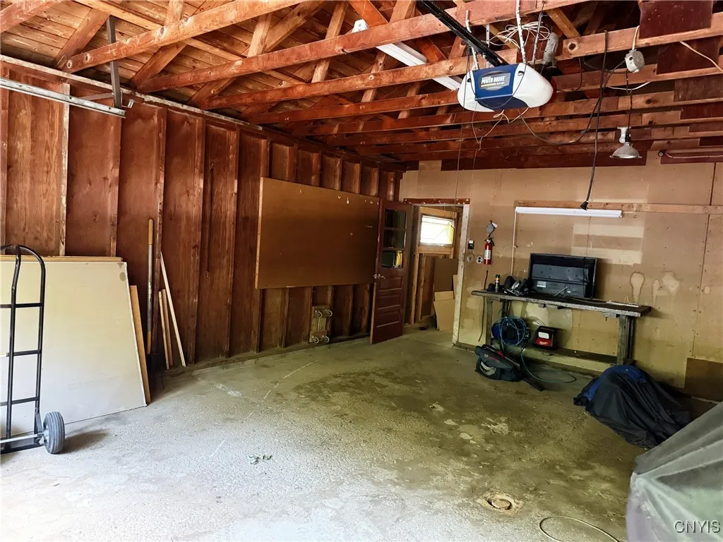 3253 Oswego Road, Vienna, New York 13308, Vienna, New York 13308, 5 Bedrooms Bedrooms, 9 Rooms Rooms,2 BathroomsBathrooms,Residential,For Sale,3253 Oswego Road, Vienna, New York 13308,S1620293