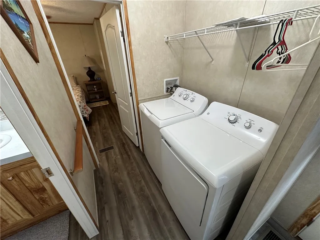 3 Barnes Circle, Sidney, New York 13849, Sidney, New York 13849, 2 Bedrooms Bedrooms, 5 Rooms Rooms,1 BathroomBathrooms,Residential,For Sale,3 Barnes Circle, Sidney, New York 13849,R1615124