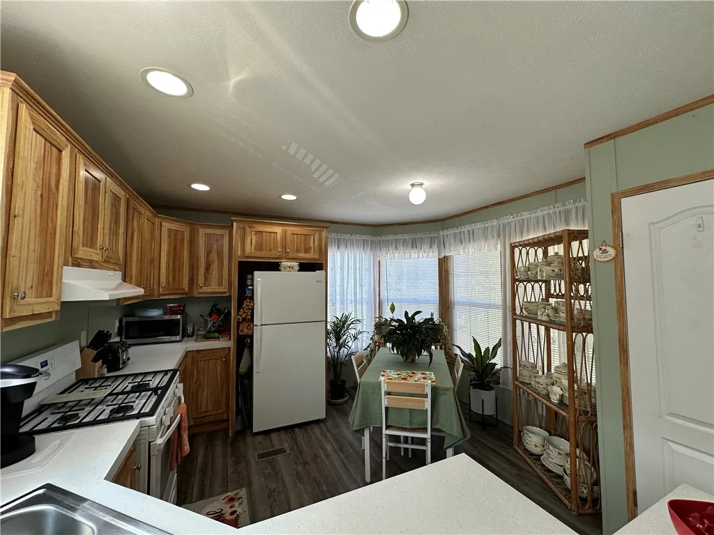 3 Barnes Circle, Sidney, New York 13849, Sidney, New York 13849, 2 Bedrooms Bedrooms, 5 Rooms Rooms,1 BathroomBathrooms,Residential,For Sale,3 Barnes Circle, Sidney, New York 13849,R1615124