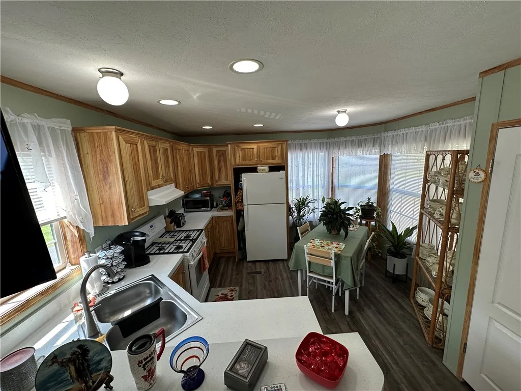3 Barnes Circle, Sidney, New York 13849, Sidney, New York 13849, 2 Bedrooms Bedrooms, 5 Rooms Rooms,1 BathroomBathrooms,Residential,For Sale,3 Barnes Circle, Sidney, New York 13849,R1615124