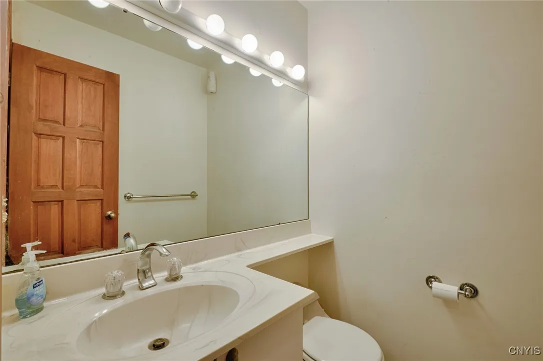 18883 Woodruff Settlement Road, Watertown Town, Ne, Watertown Town, New York 13601, 5 Bedrooms Bedrooms, 12 Rooms Rooms,2 BathroomsBathrooms,Residential,For Sale,18883 Woodruff Settlement Road, Watertown Town, Ne,S1619819